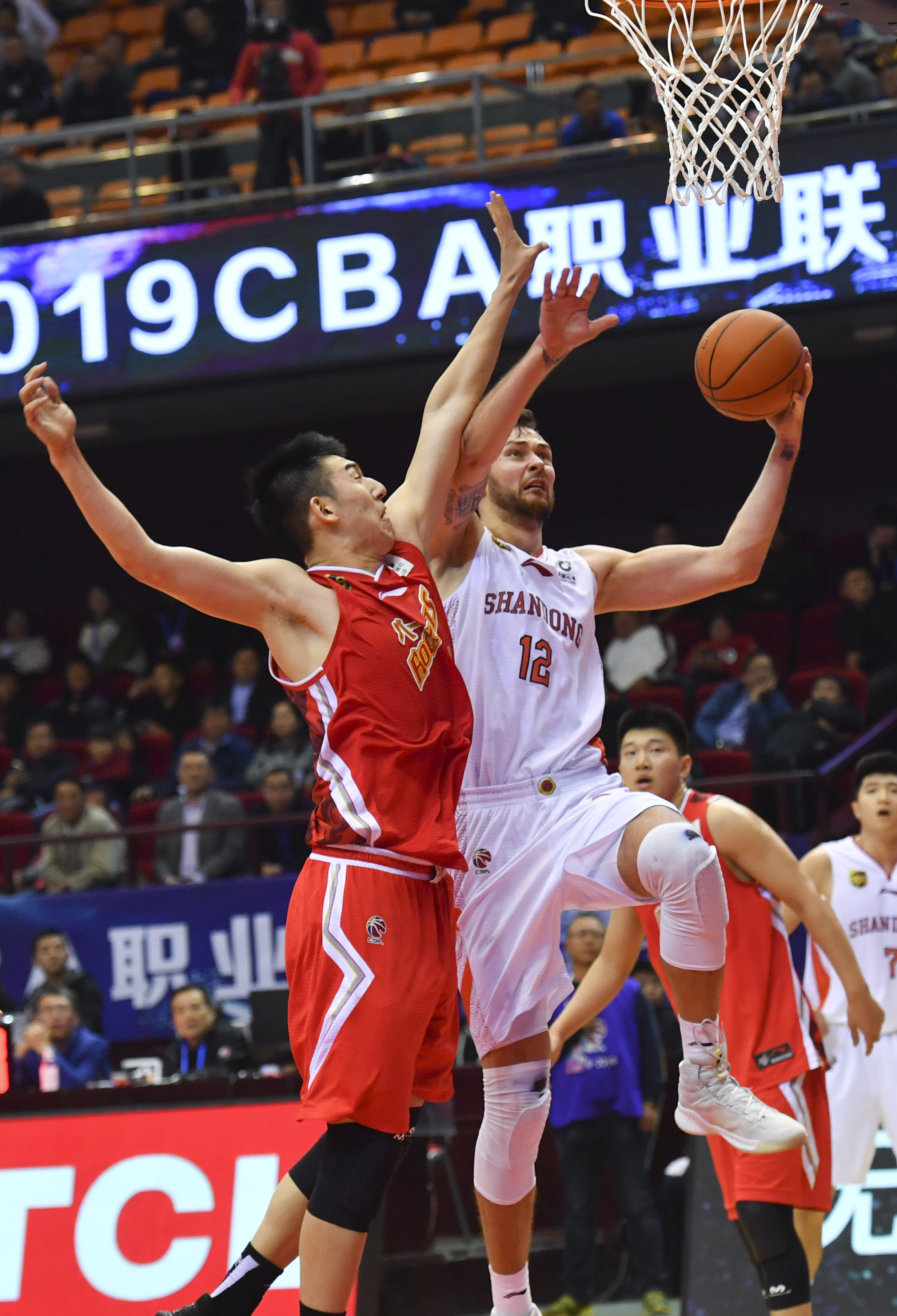 对方半场成 对方半场成